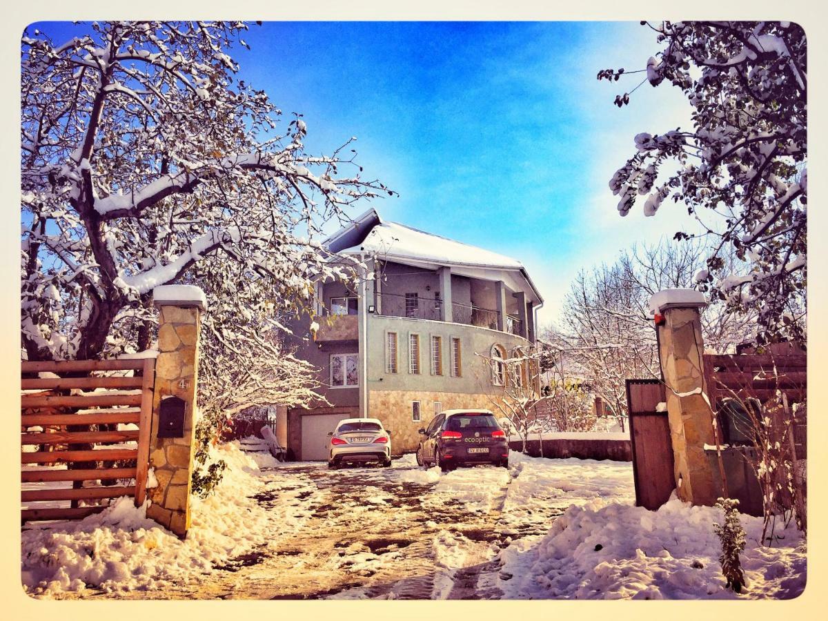 Eco Travel Apartment Suceava Ngoại thất bức ảnh